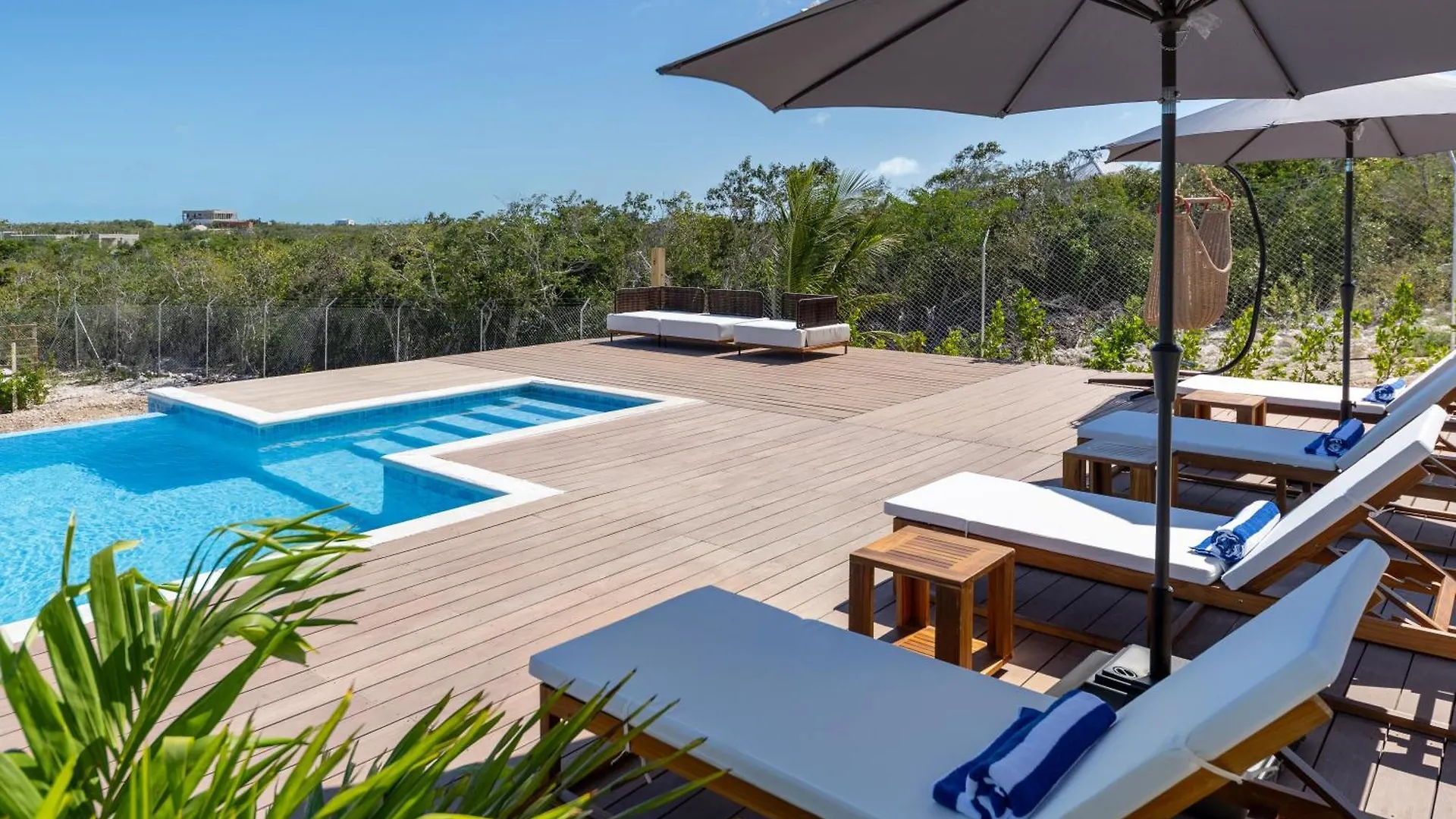 Coral I Long Bay Retreat I Luxury Stay Near Grace Bay & Long Bay Beach Turks- och Caicosöarna